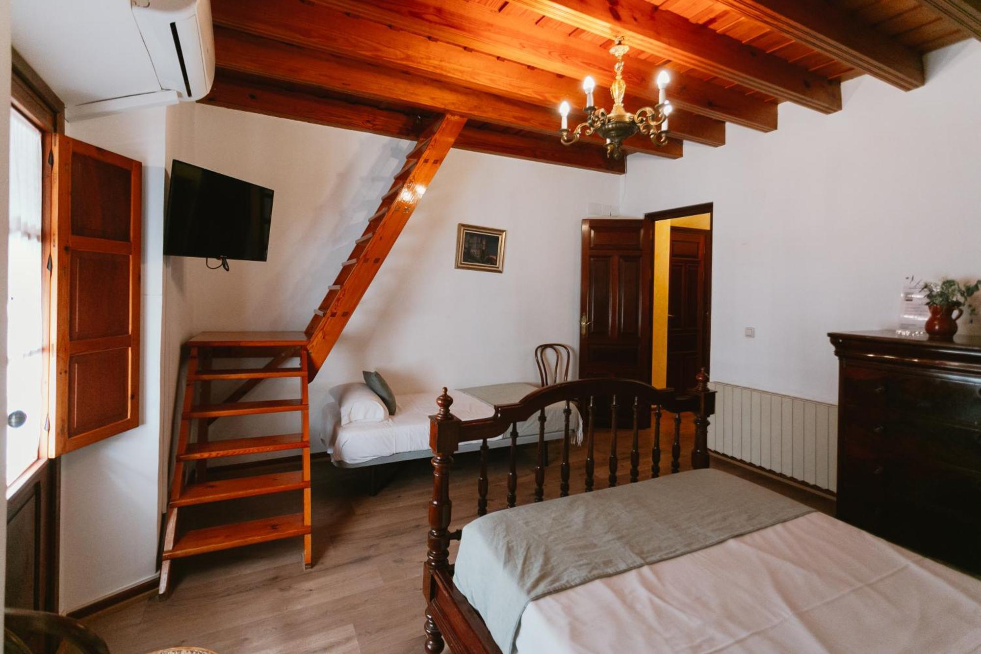 Komodo Casa Maravillas Rooms Séville Extérieur photo