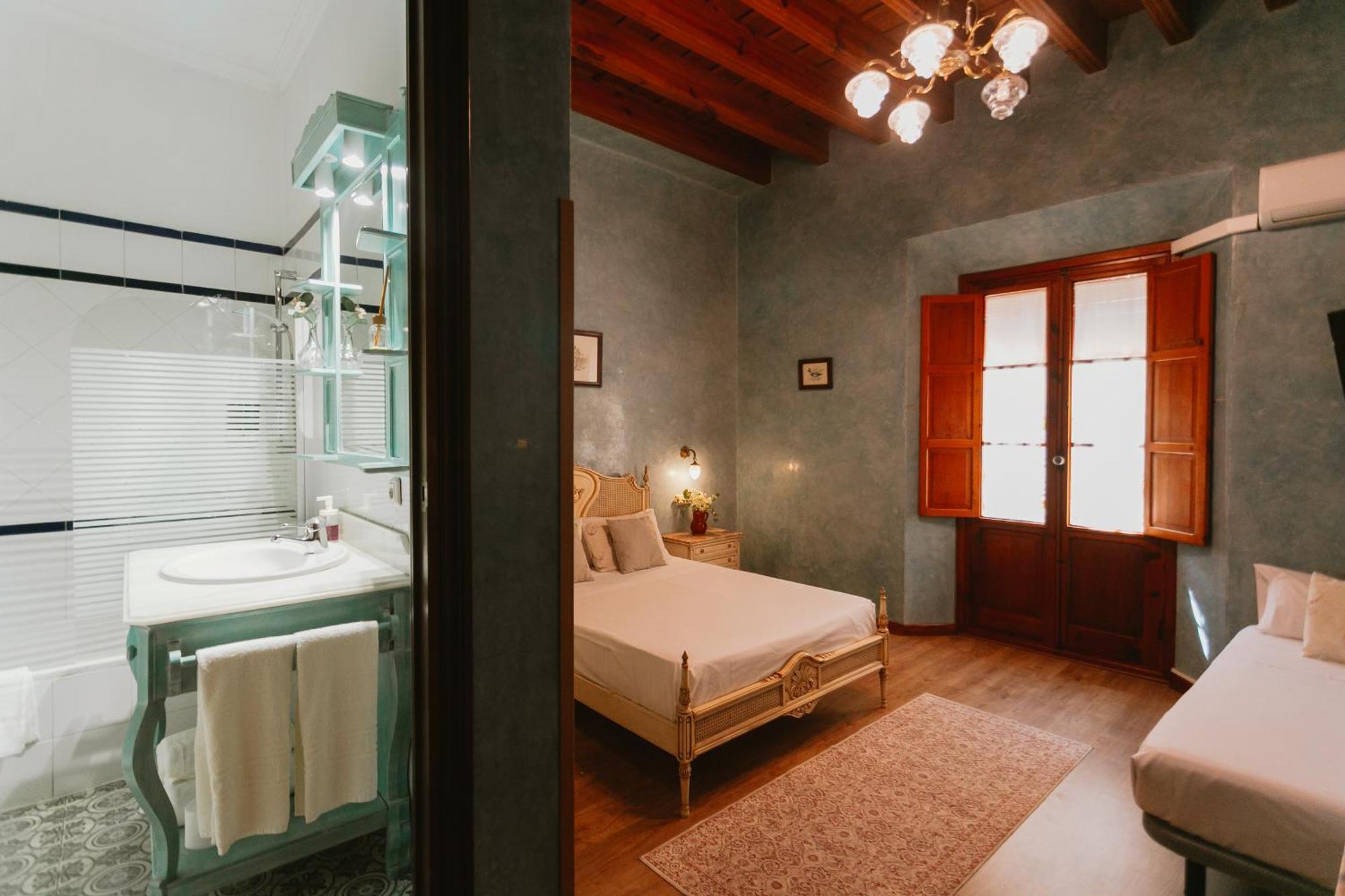 Komodo Casa Maravillas Rooms Séville Extérieur photo